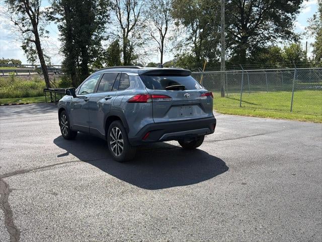 2025 Toyota Corolla Cross XLE