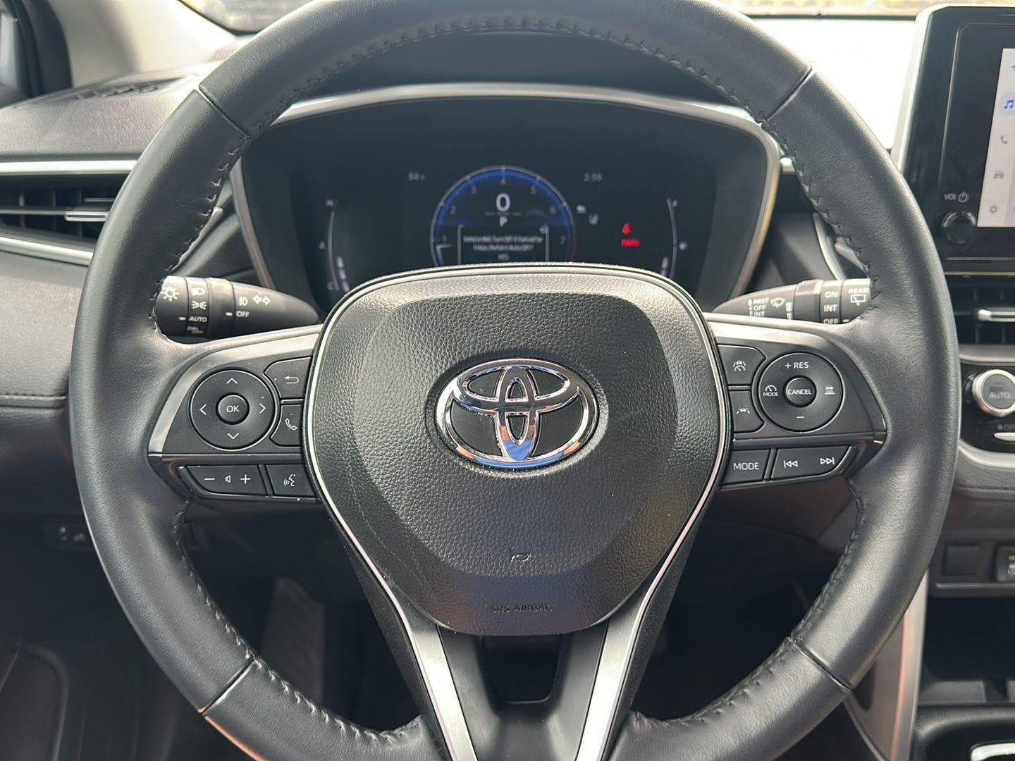 2025 Toyota Corolla Cross XLE