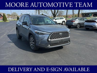 2025 Toyota Corolla Cross XLE