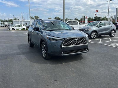 2025 Toyota Corolla Cross XLE