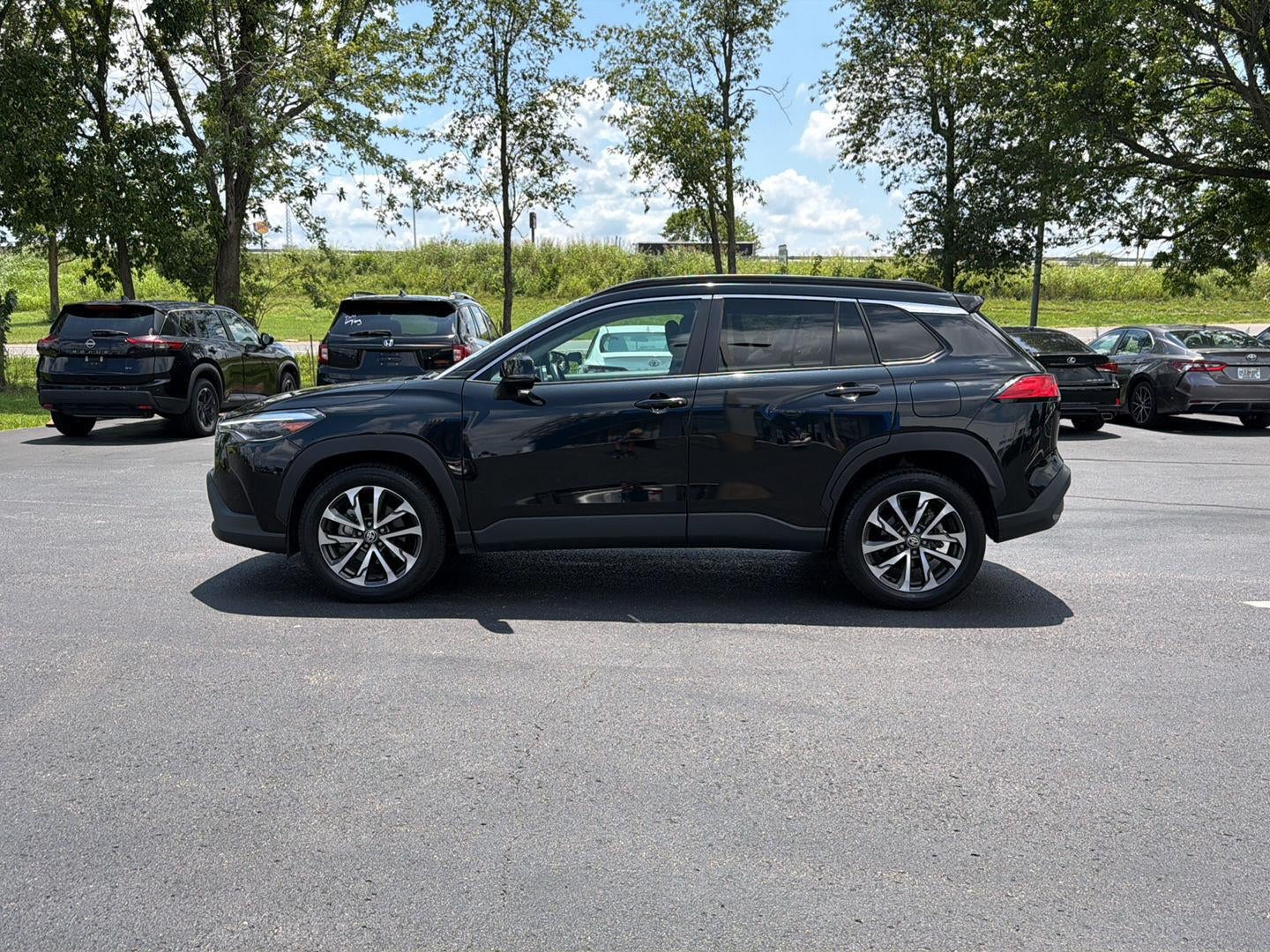 2023 Toyota Corolla Cross XLE
