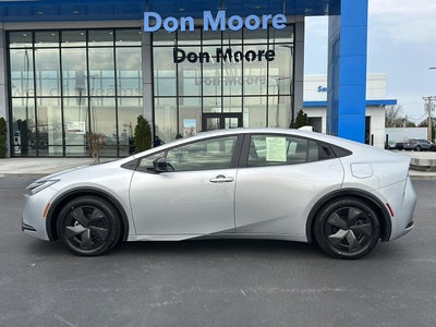 2024 Toyota Prius LE