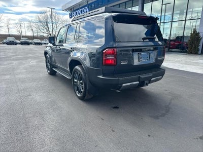 2024 Toyota Land Cruiser 4WD (Natl)