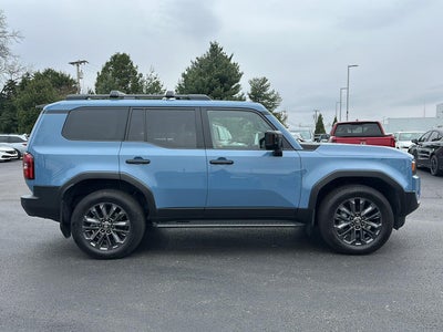 2025 Toyota Land Cruiser 4DR 4WD