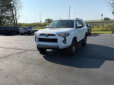 2024 Toyota 4Runner TRD Off Road