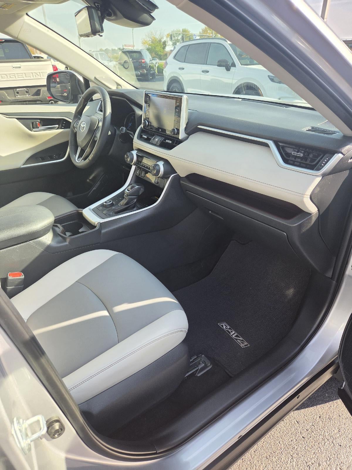 2019 Toyota RAV4 Hybrid Limited