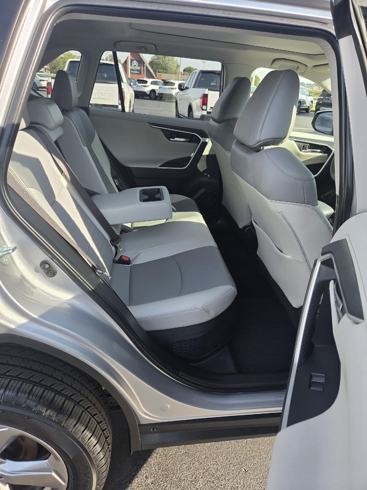 2019 Toyota RAV4 Hybrid Limited