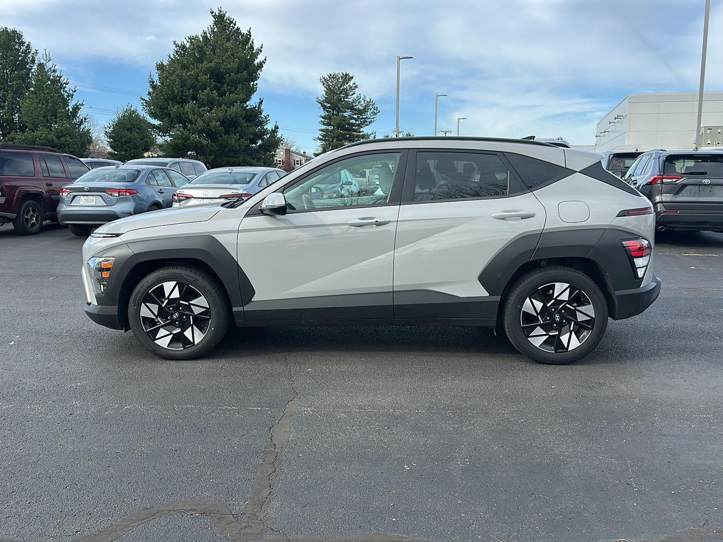 2024 Hyundai KONA SEL