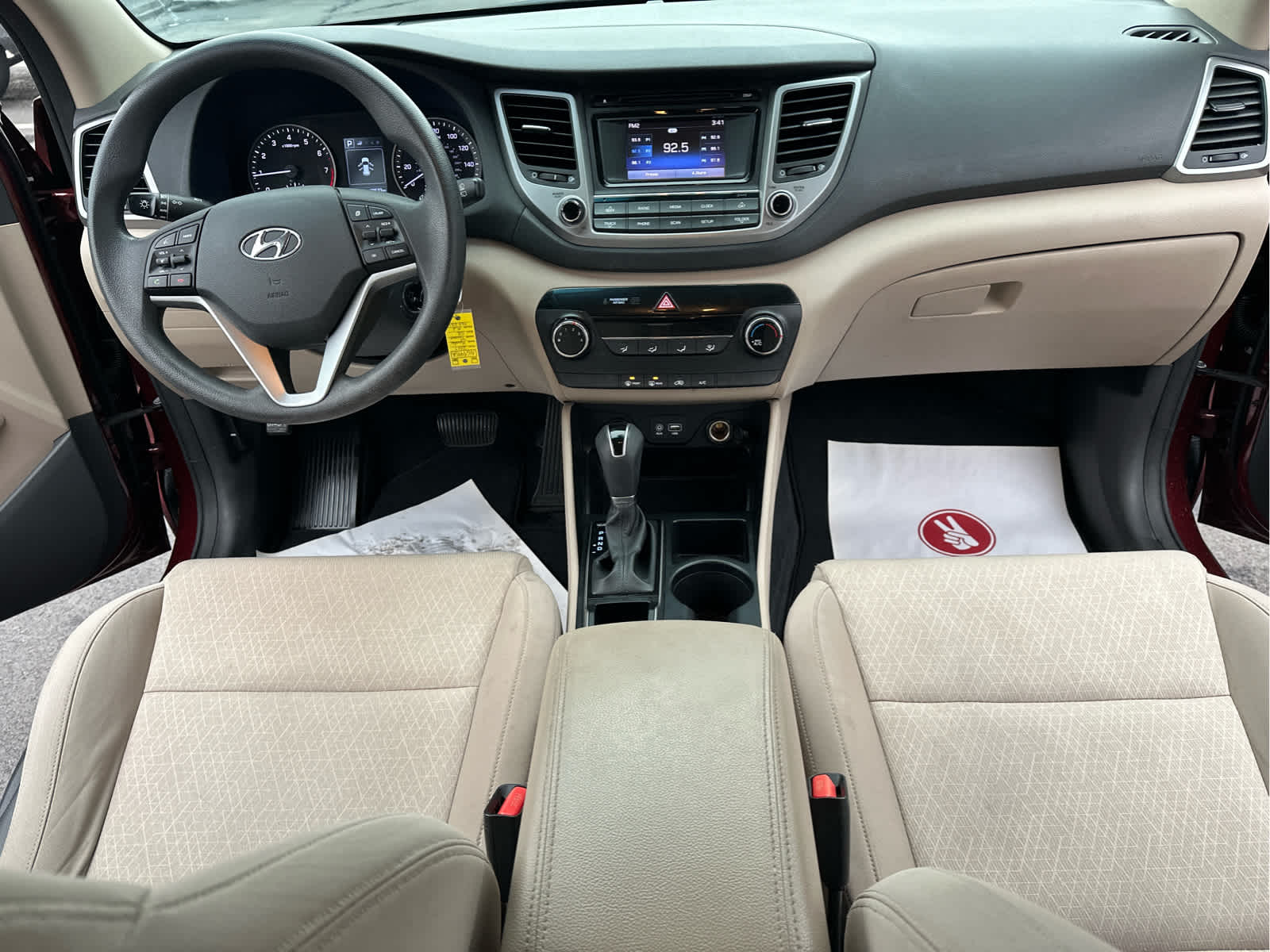 2017 Hyundai TUCSON SE