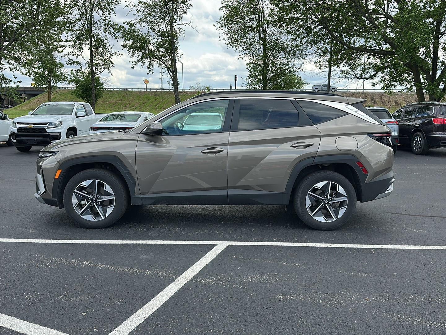 2025 Hyundai TUCSON HYBRID SEL Convenience