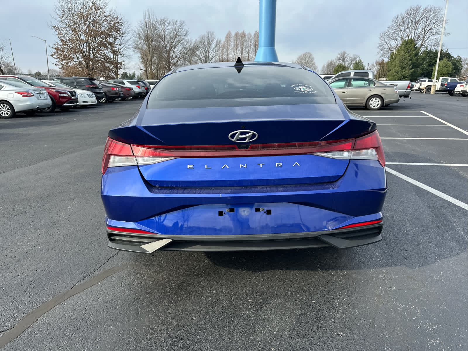 2023 Hyundai ELANTRA SEL