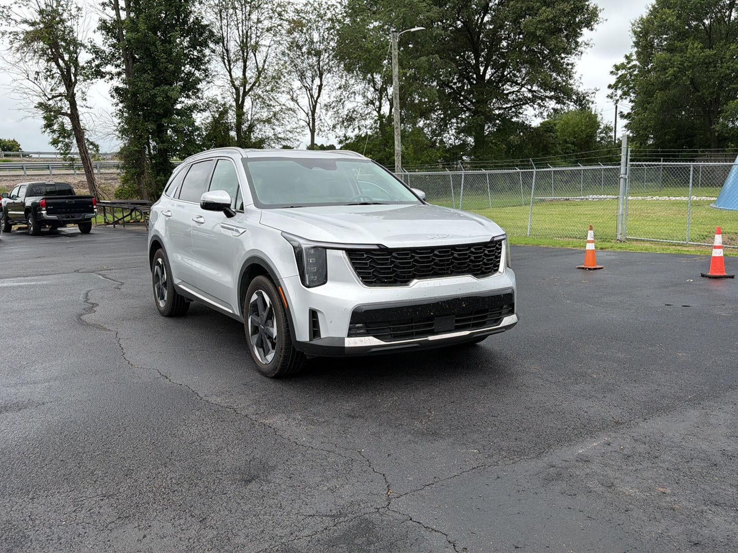 2025 Kia Sorento Hybrid EX
