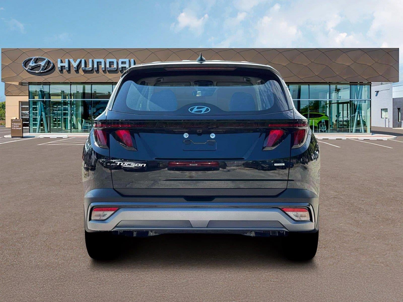 2026 Hyundai TUCSON SE
