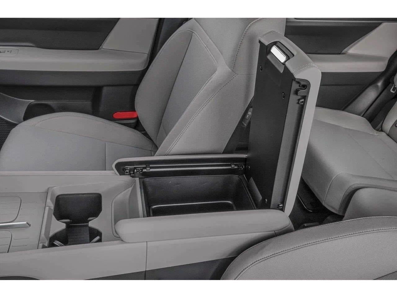 2027 Hyundai SANTA FE SE