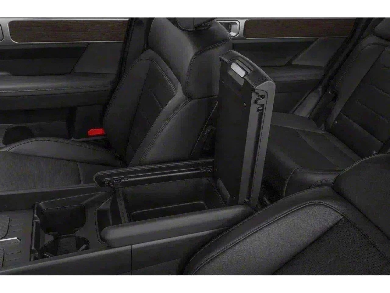 2027 Hyundai SANTA FE Limited 6P