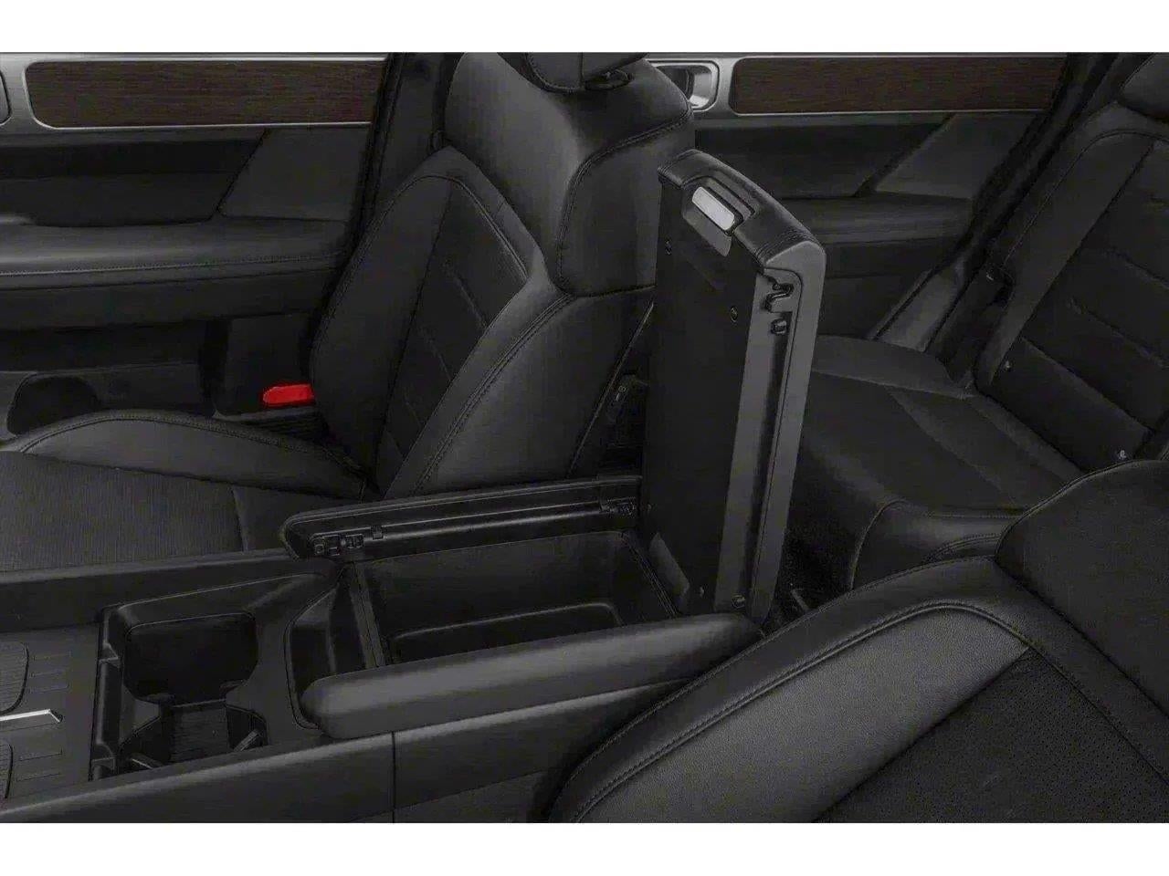 2027 Hyundai SANTA FE Limited 6P