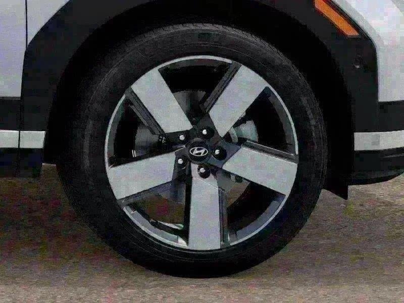 2027 Hyundai SANTA FE Limited 6P