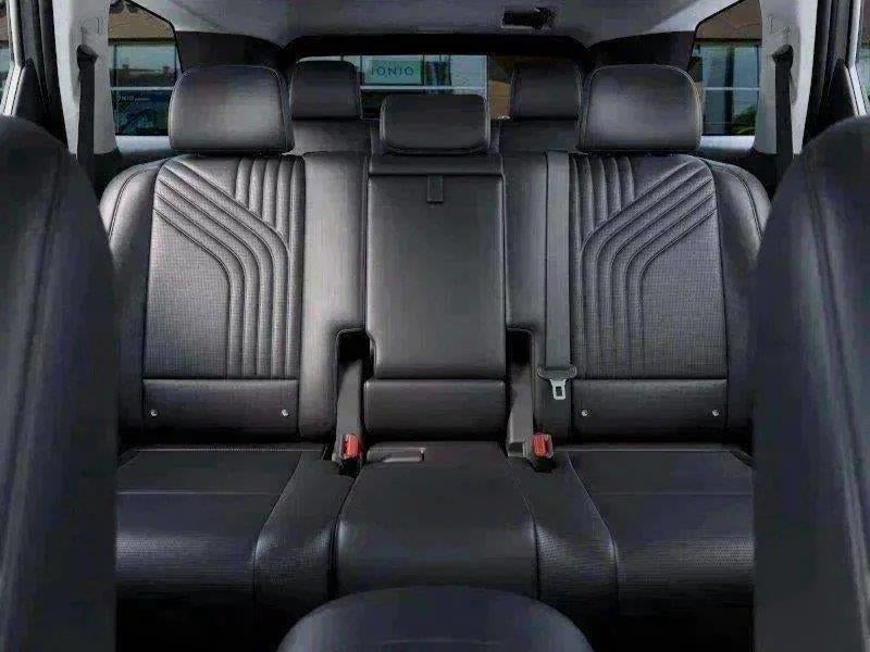 2027 Hyundai PALISADE HYBRID SEL Premium 8P