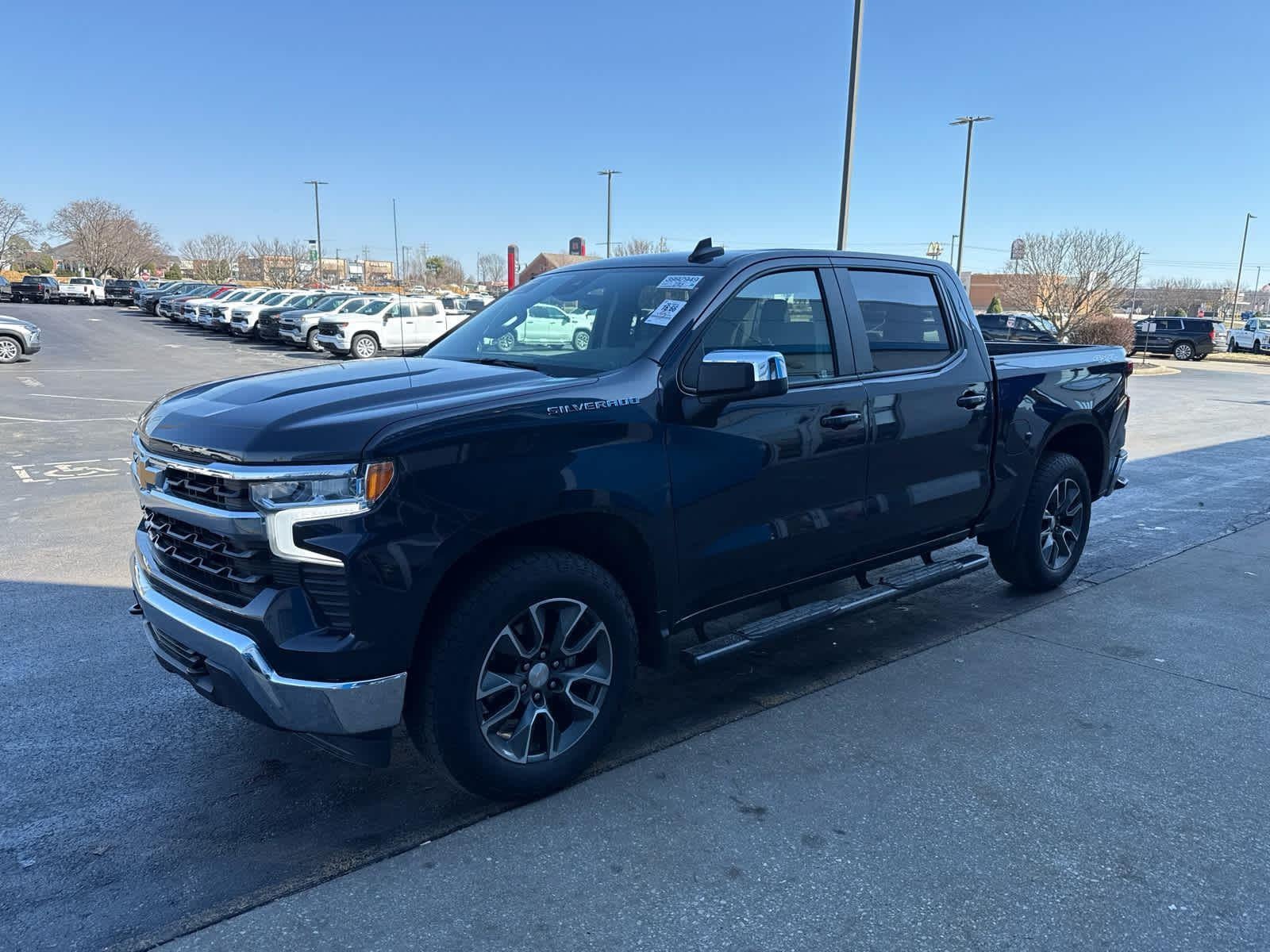2024 Chevrolet Silverado 1500 LT