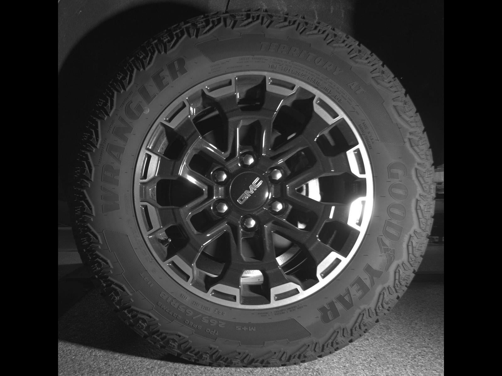 2026 GMC Canyon 4WD AT4