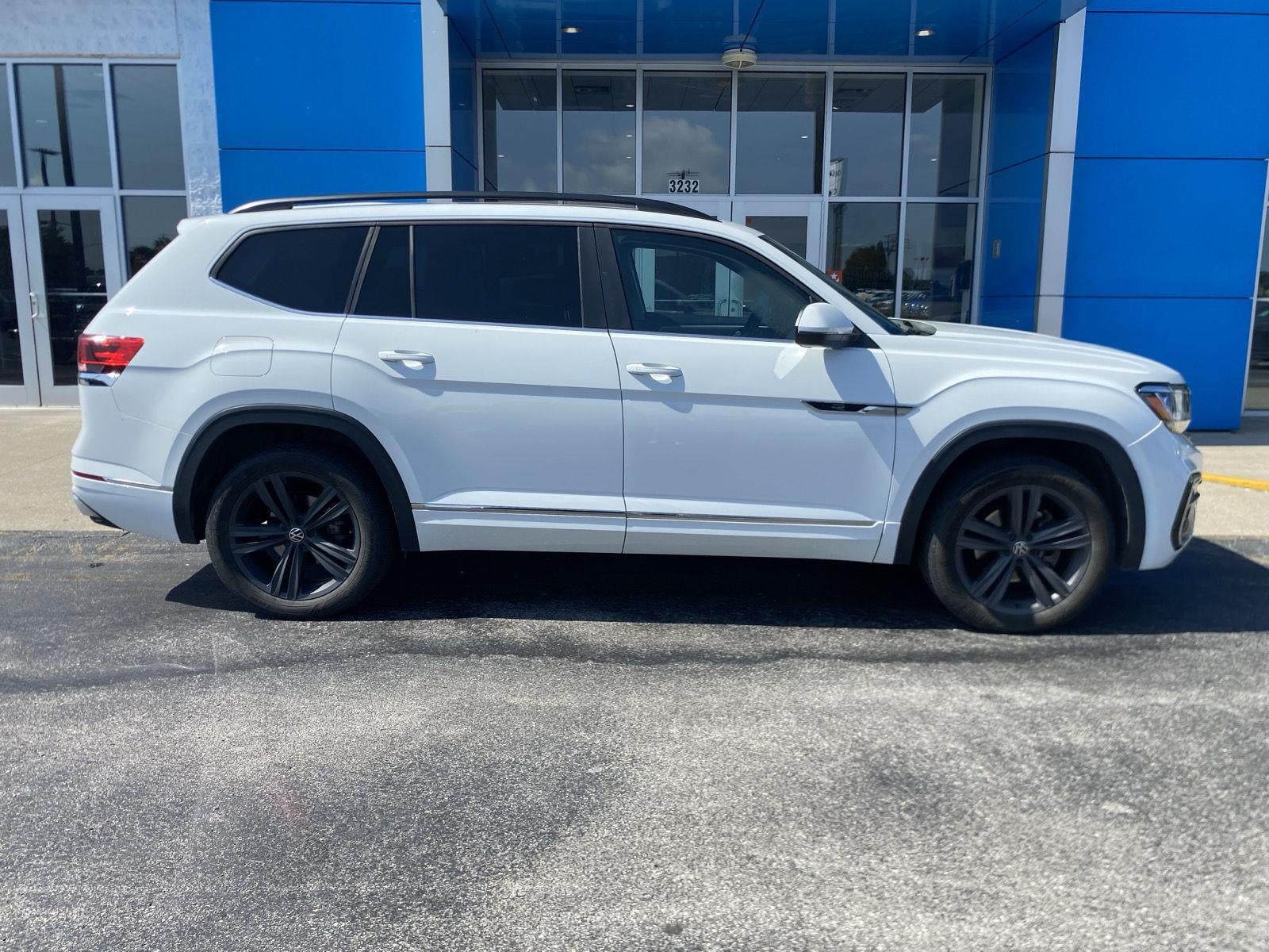 2021 Volkswagen Atlas 3.6L V6 SE w/Technology R-Line
