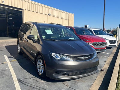 2021 Chrysler Voyager LXI