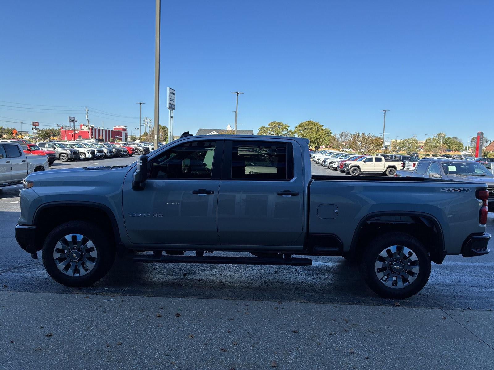 2025 Chevrolet Silverado 2500HD Custom