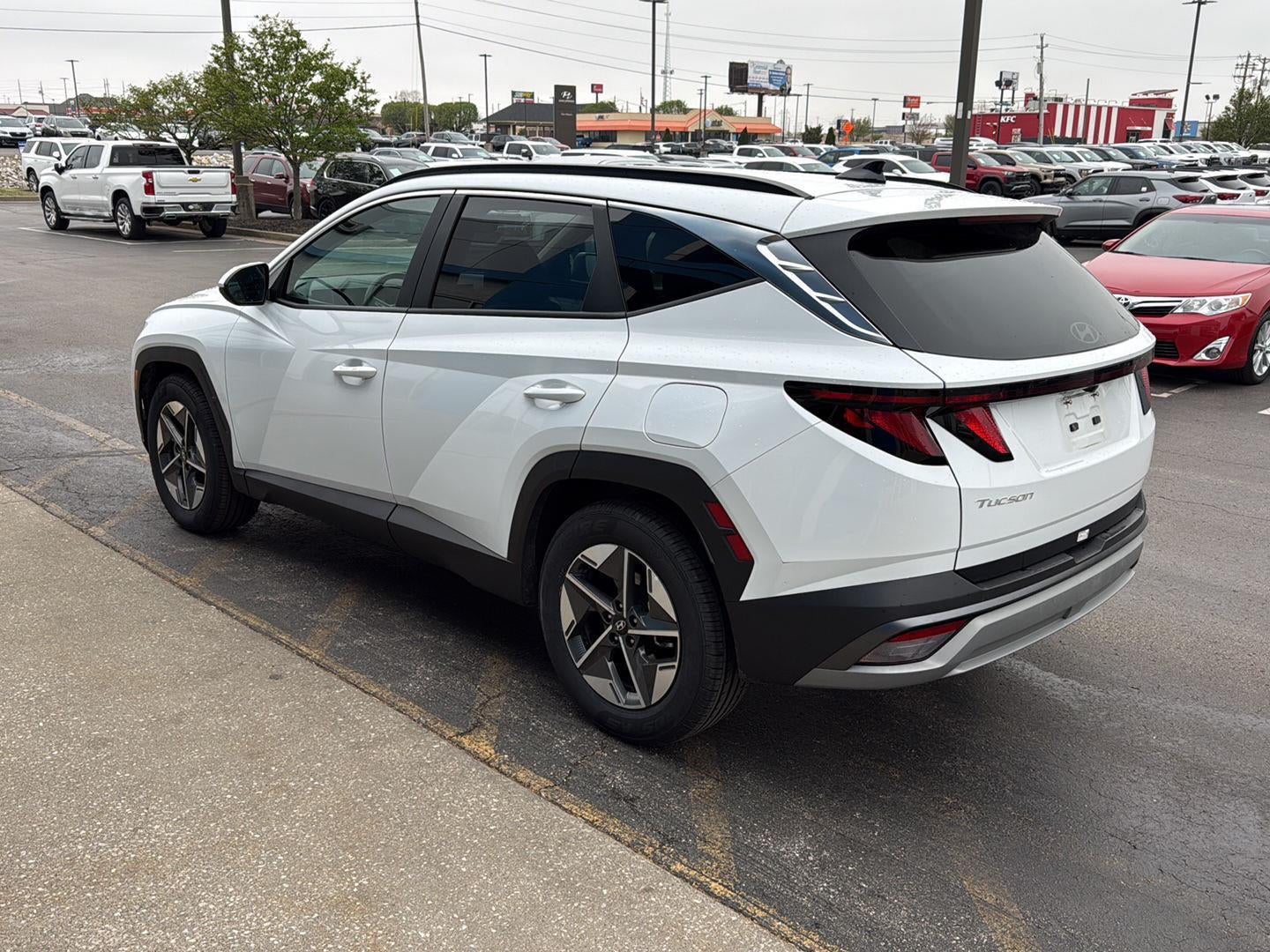 2025 Hyundai TUCSON SEL