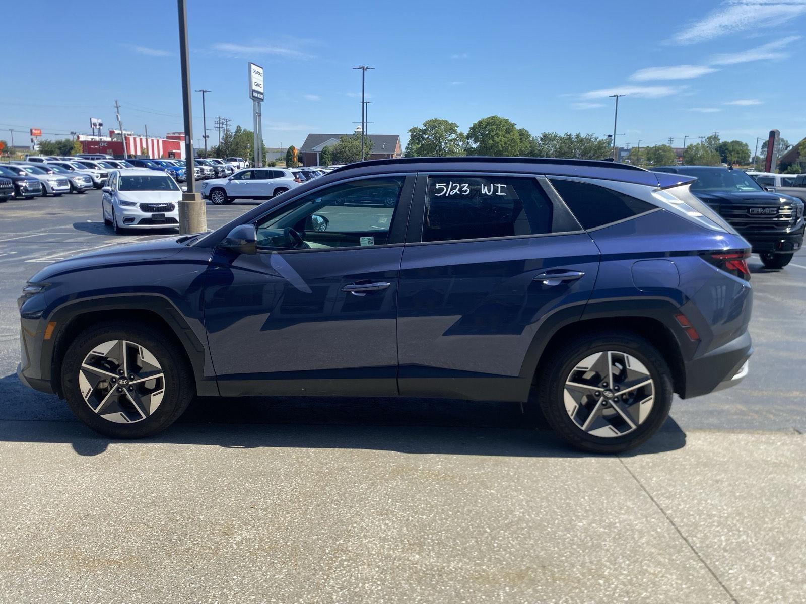 2025 Hyundai TUCSON SEL