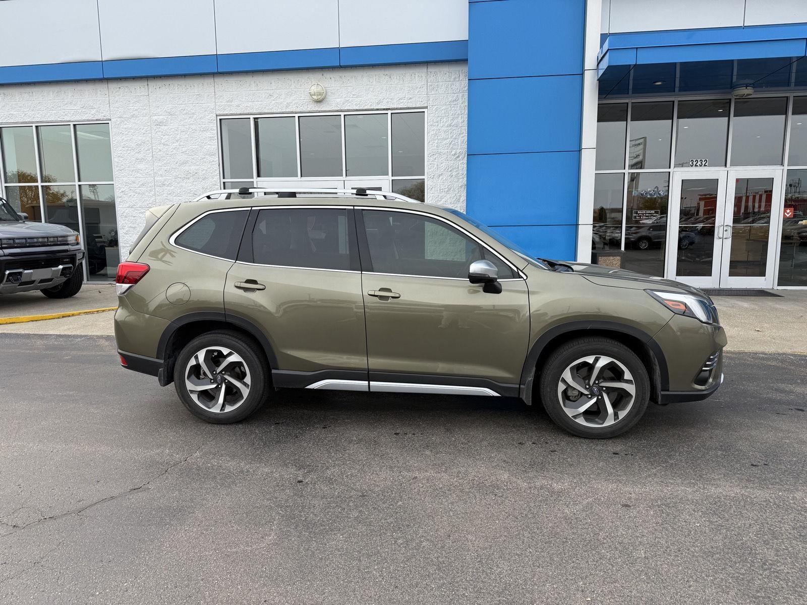 2023 Subaru Forester Touring