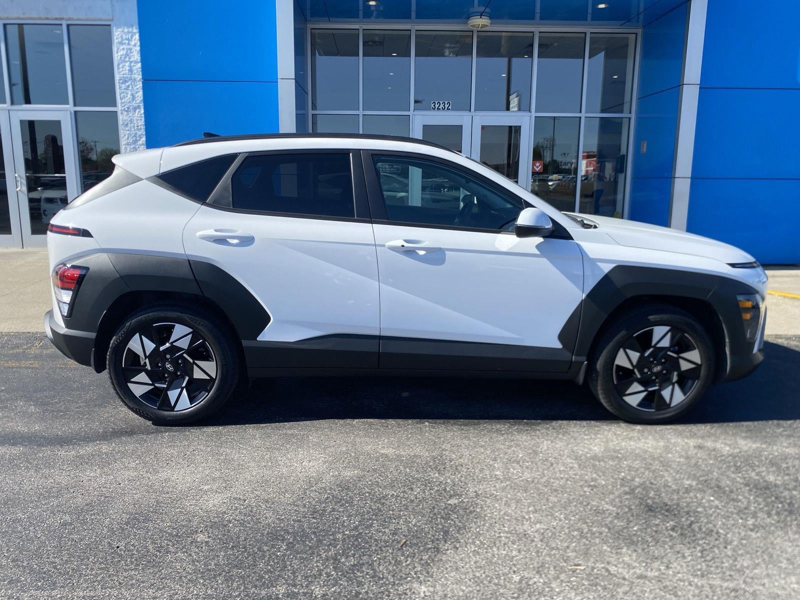 2025 Hyundai KONA SEL