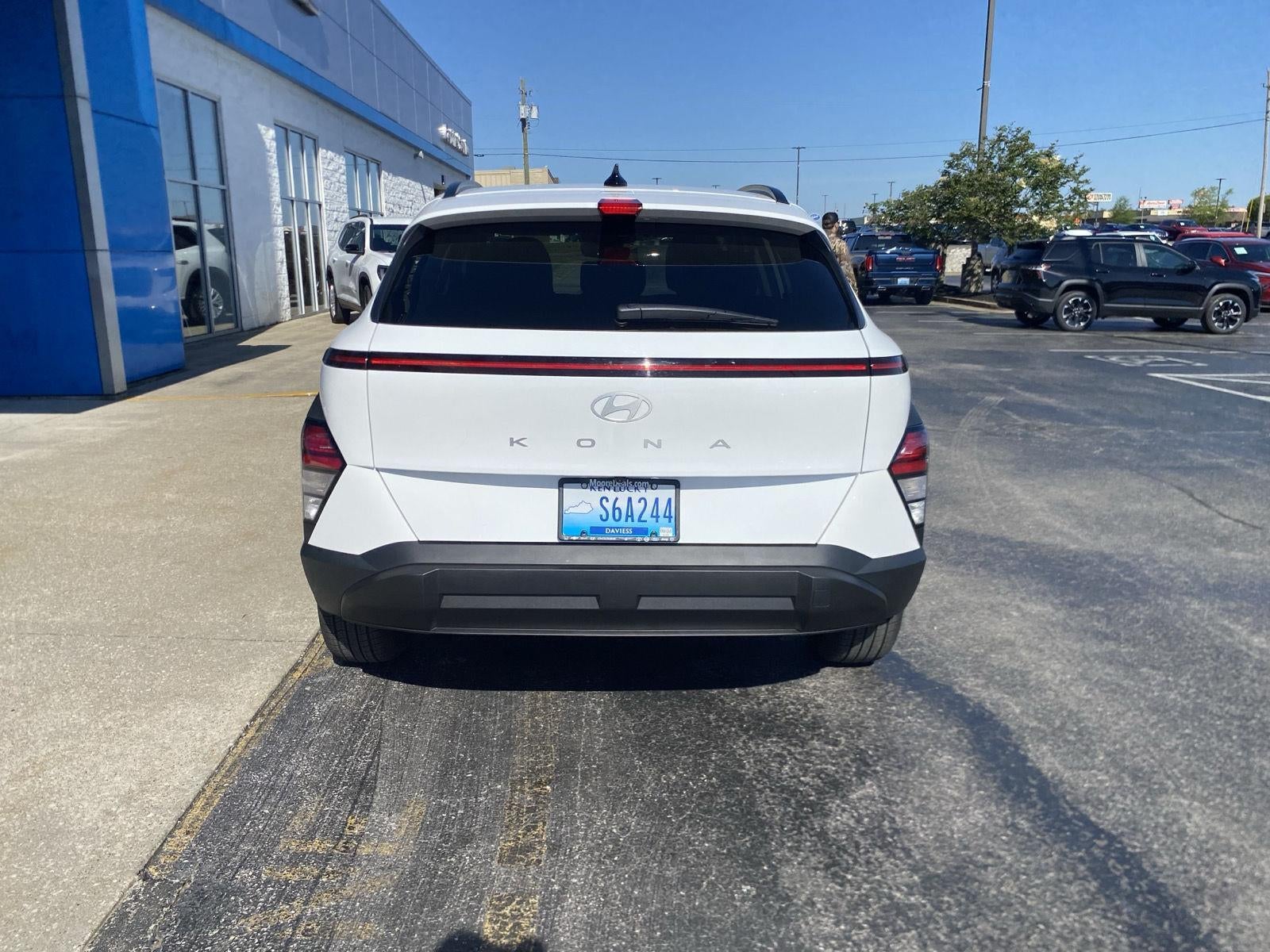 2025 Hyundai KONA SEL