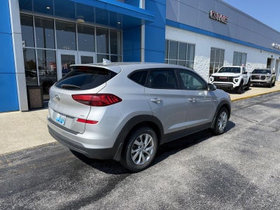 2021 Hyundai TUCSON SE