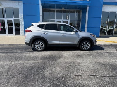 2021 Hyundai TUCSON SE