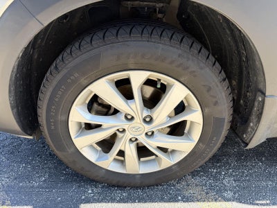 2021 Hyundai TUCSON SE