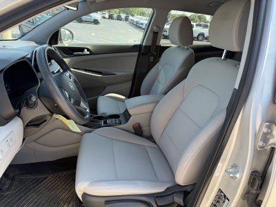 2021 Hyundai TUCSON SE