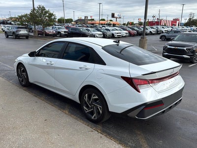 2025 Hyundai ELANTRA SEL Sport