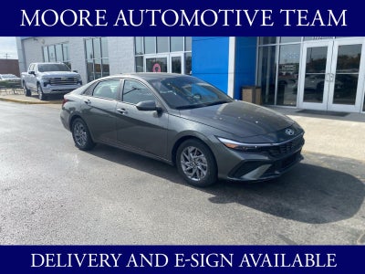 2024 Hyundai ELANTRA SEL