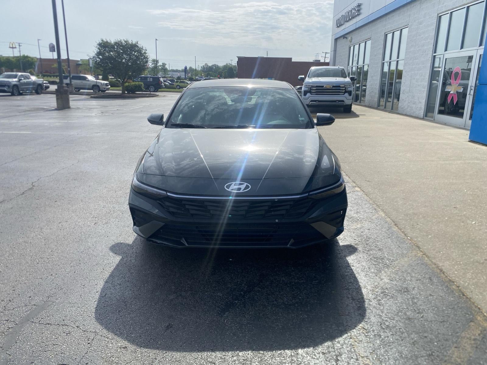 2024 Hyundai ELANTRA SEL