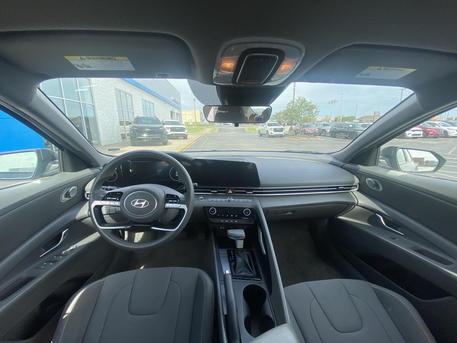 2024 Hyundai ELANTRA SEL